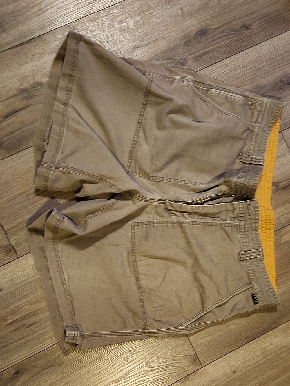 Howler Brothers Tan Cargo Shorts 38